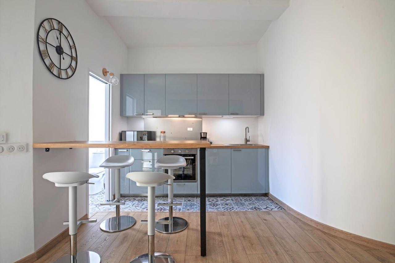L'oasis De La Comedie, Au Centre Historique, Parking Prive, Climatisation Et Wifi Appartement